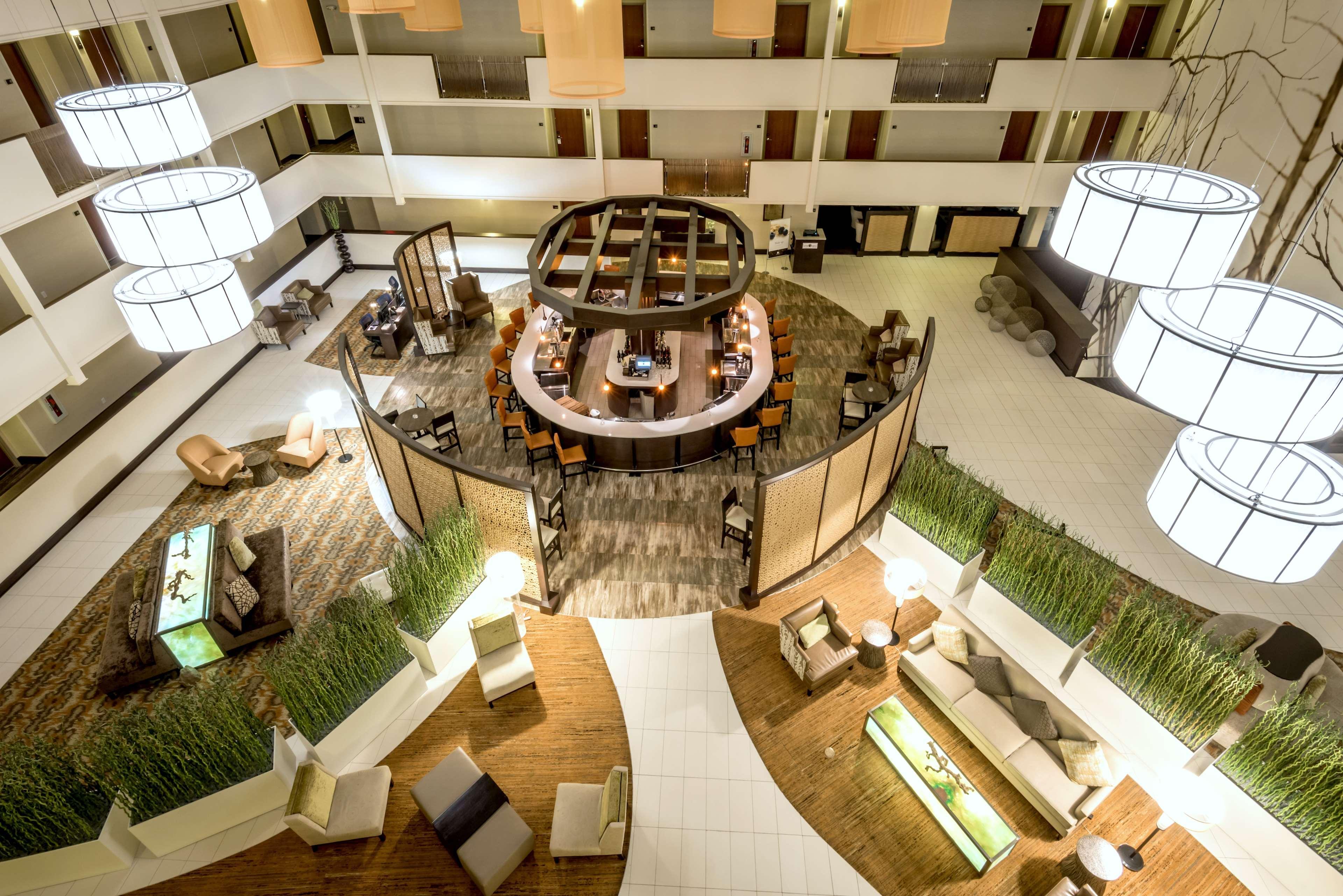 Doubletree By Hilton Montgomery Downtown Ngoại thất bức ảnh