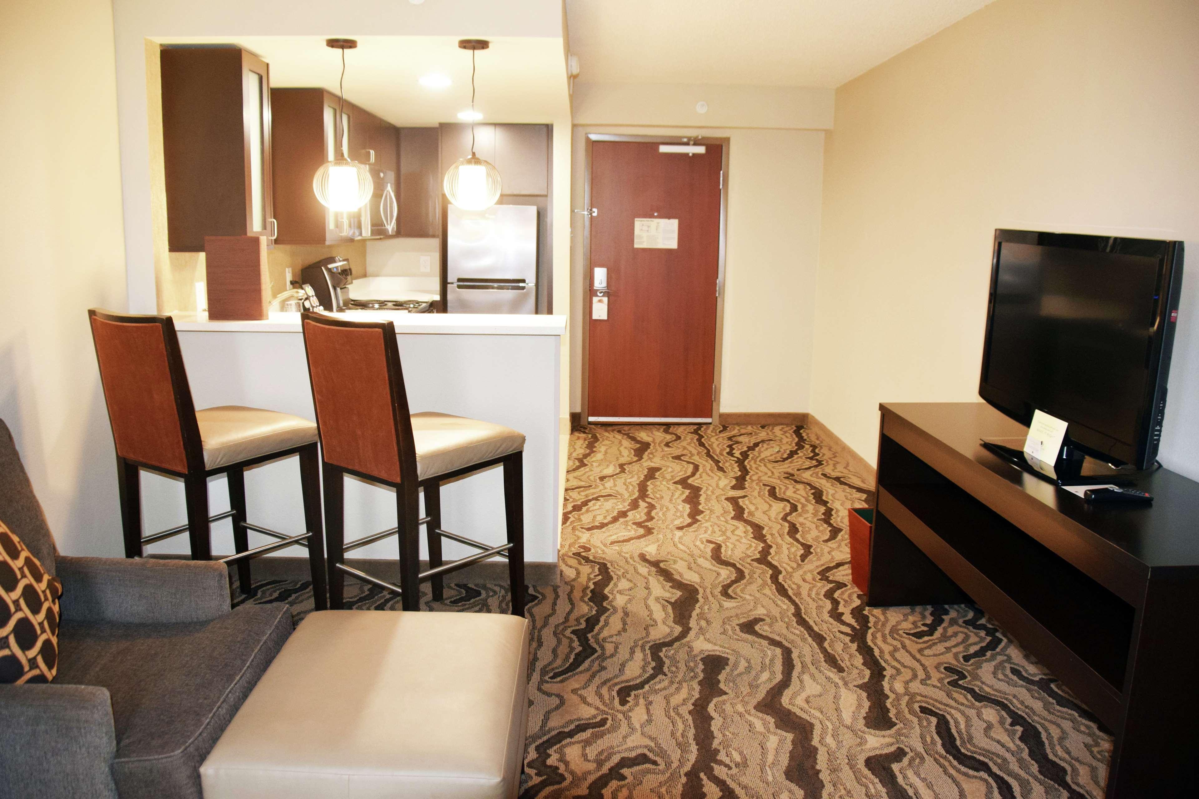 Doubletree By Hilton Montgomery Downtown Ngoại thất bức ảnh