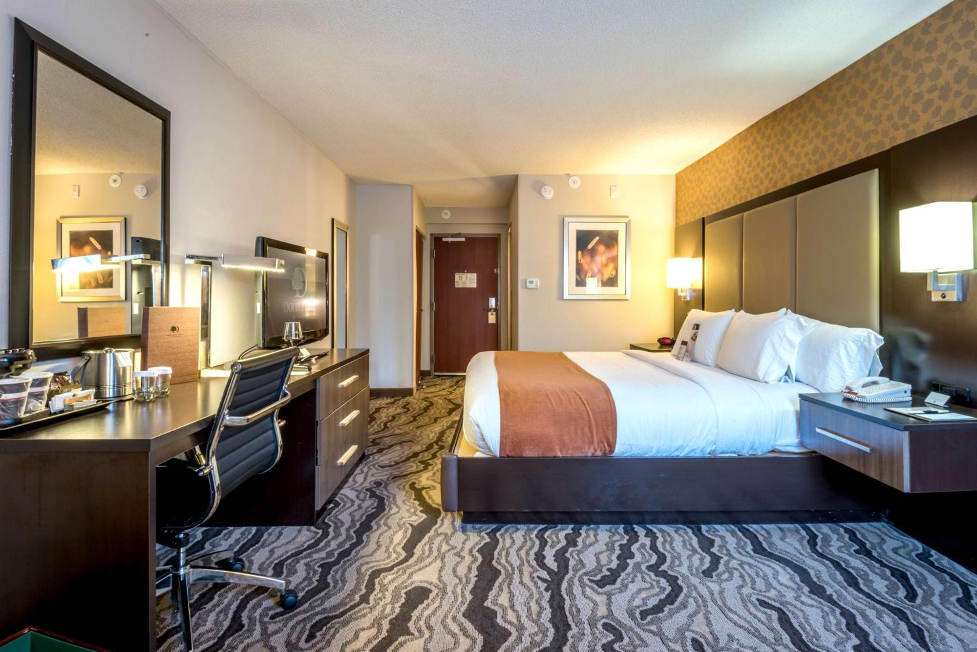 Doubletree By Hilton Montgomery Downtown Ngoại thất bức ảnh