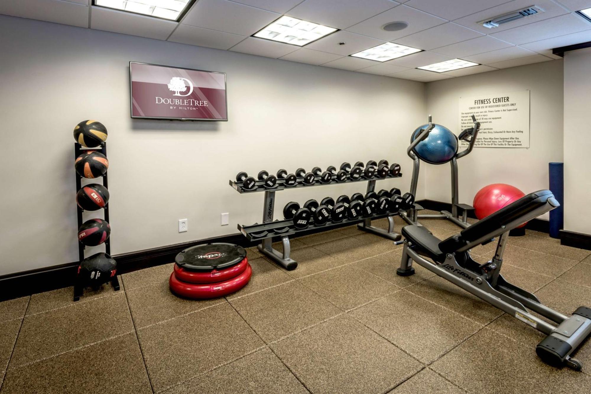 Doubletree By Hilton Montgomery Downtown Ngoại thất bức ảnh
