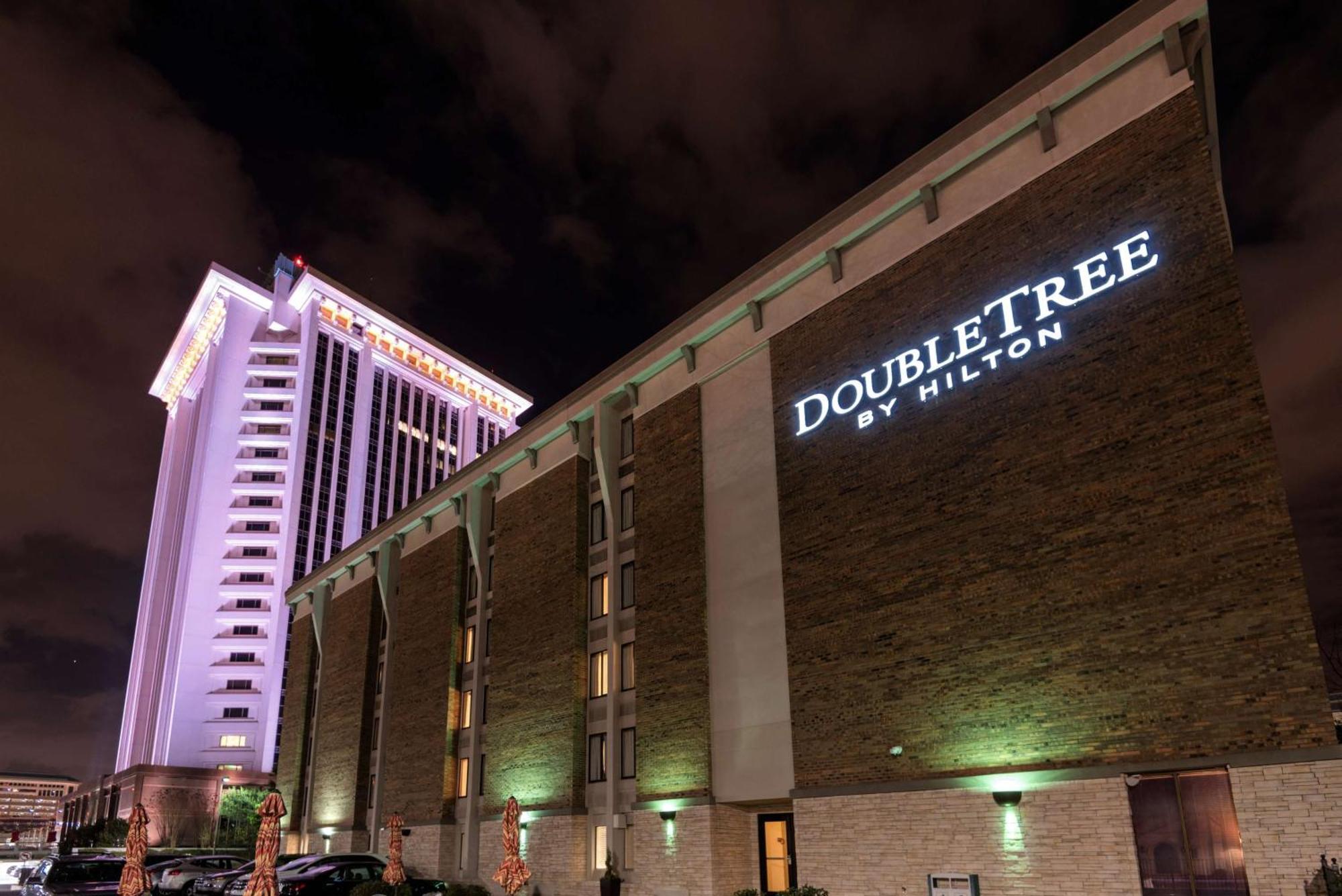 Doubletree By Hilton Montgomery Downtown Ngoại thất bức ảnh