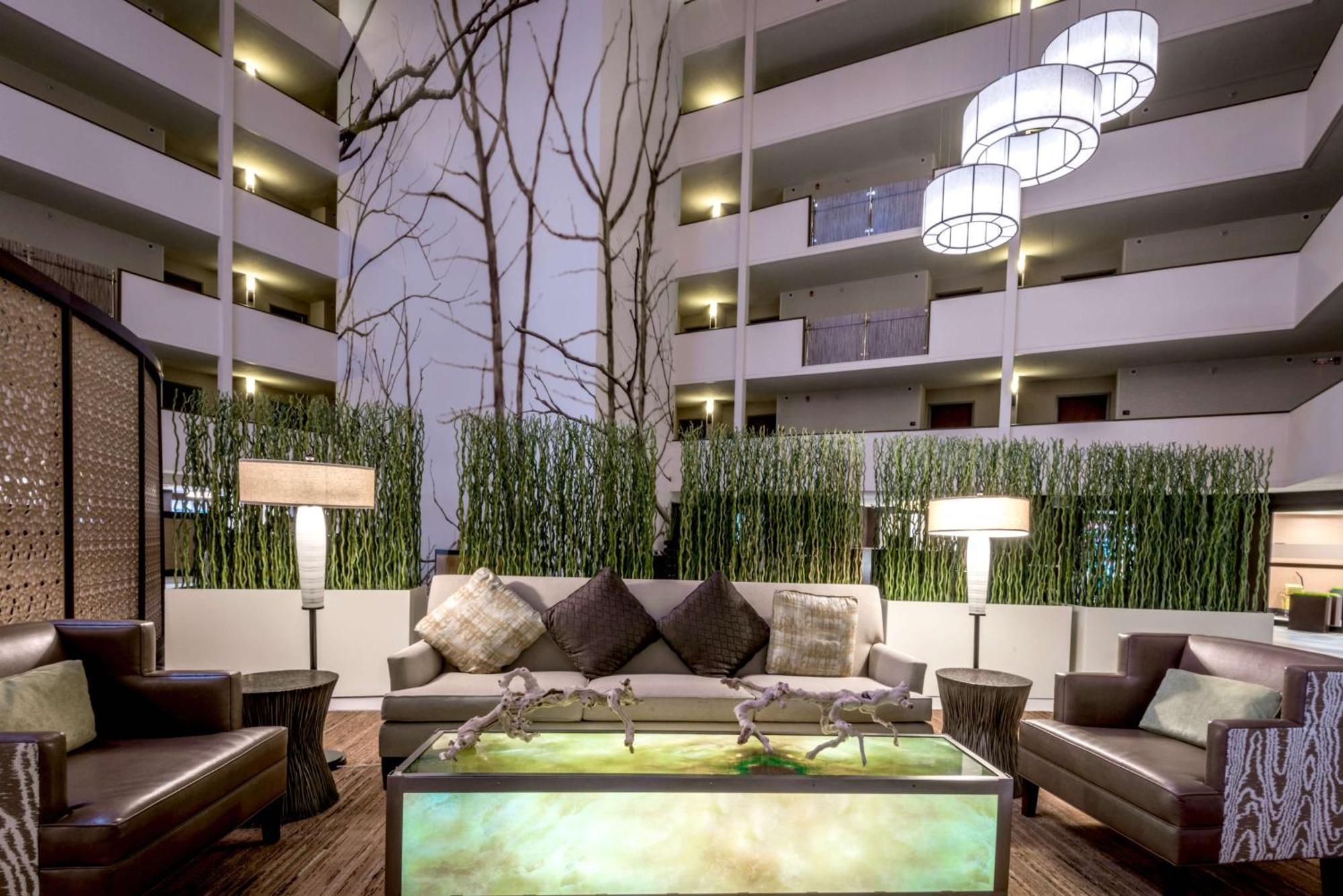 Doubletree By Hilton Montgomery Downtown Ngoại thất bức ảnh